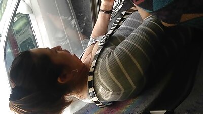 Budak awéwé salah milih kontol pikeun puss polos na